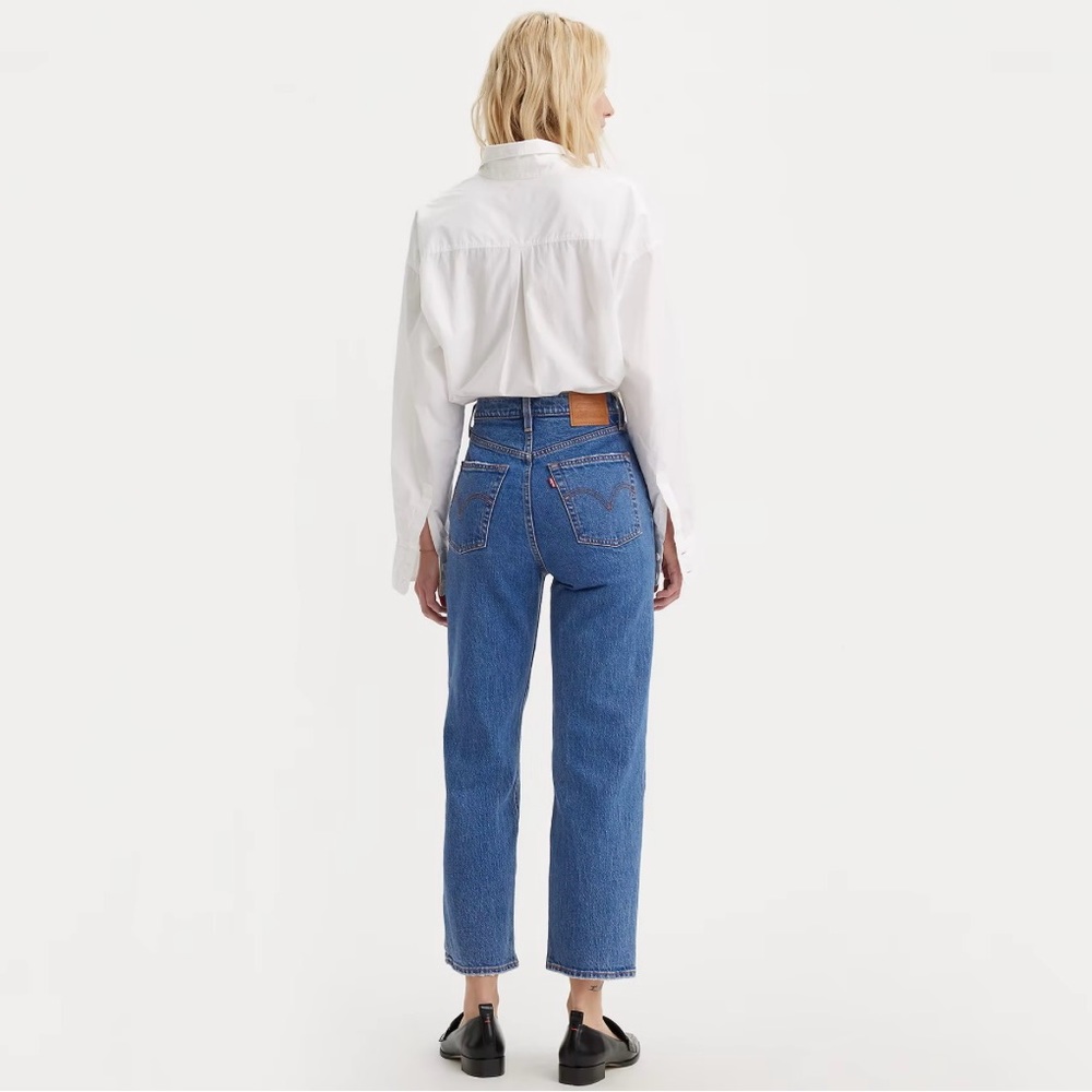 LEVI’S RIB CAGE STRAIGHT size 26